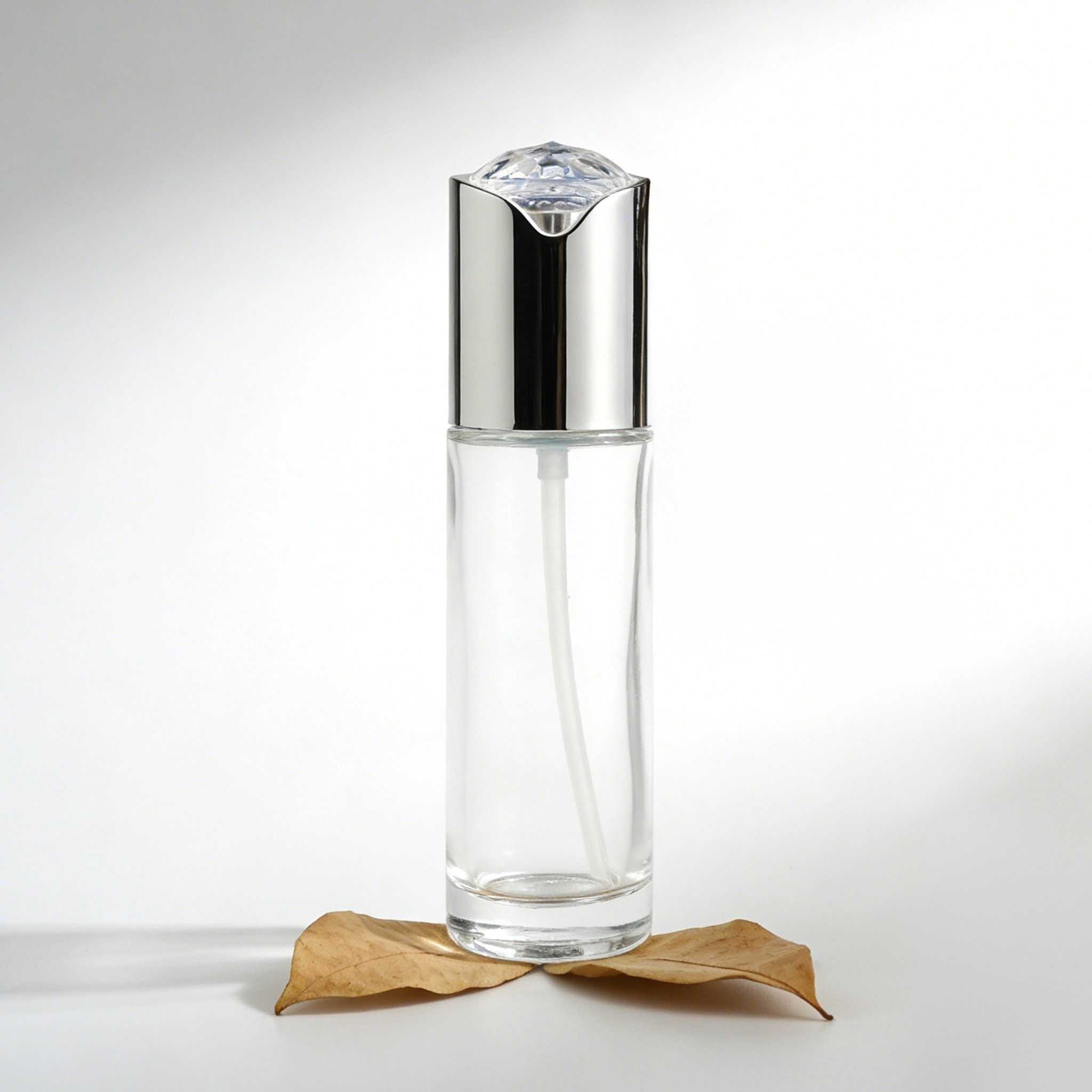 50‑120ml Clear Cylinder Glass Skincare Set With Crystal Cut Silver Caps