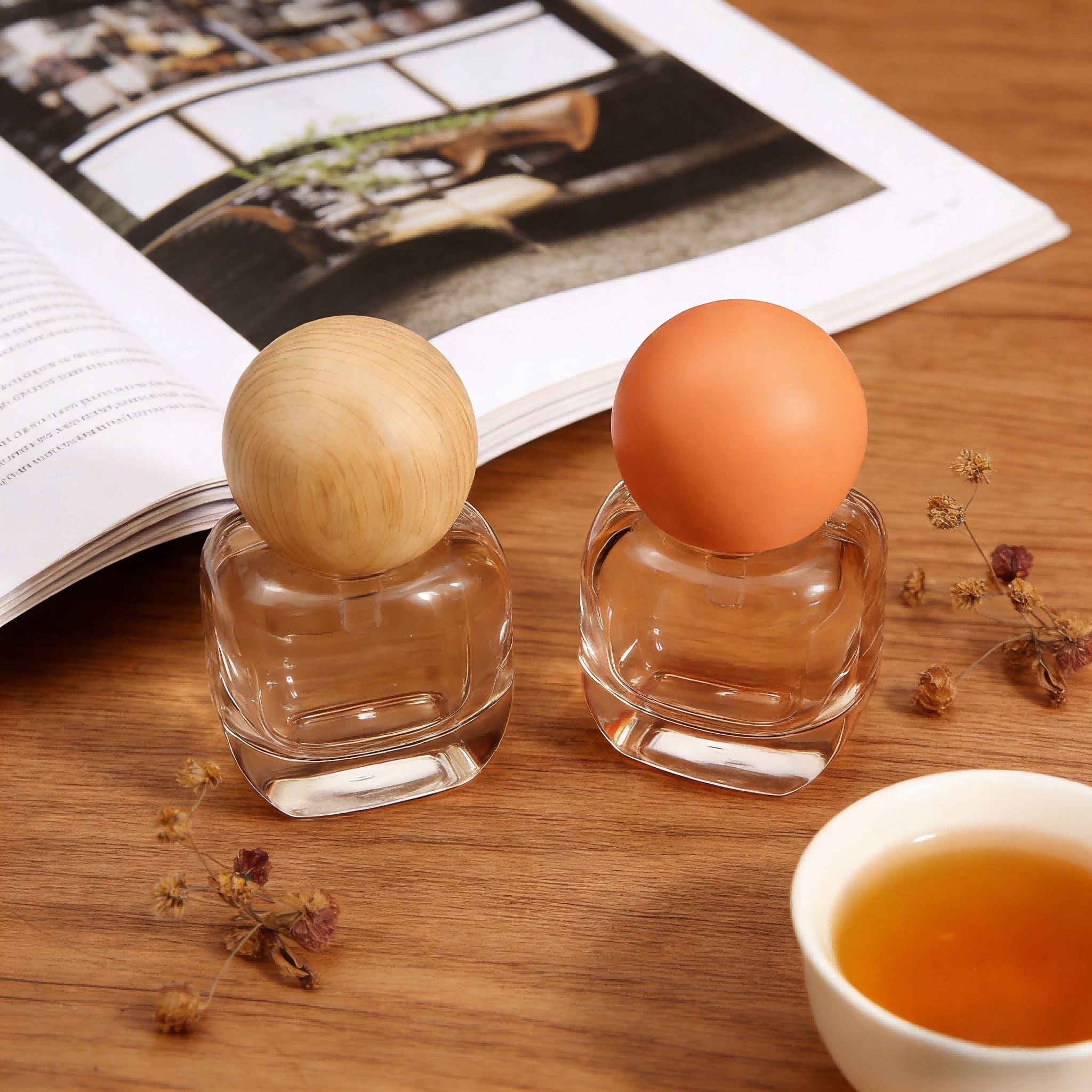 30‑50ml Rounded Square Heavy‑Base Perfume Bottle with Wooden Ball Cap