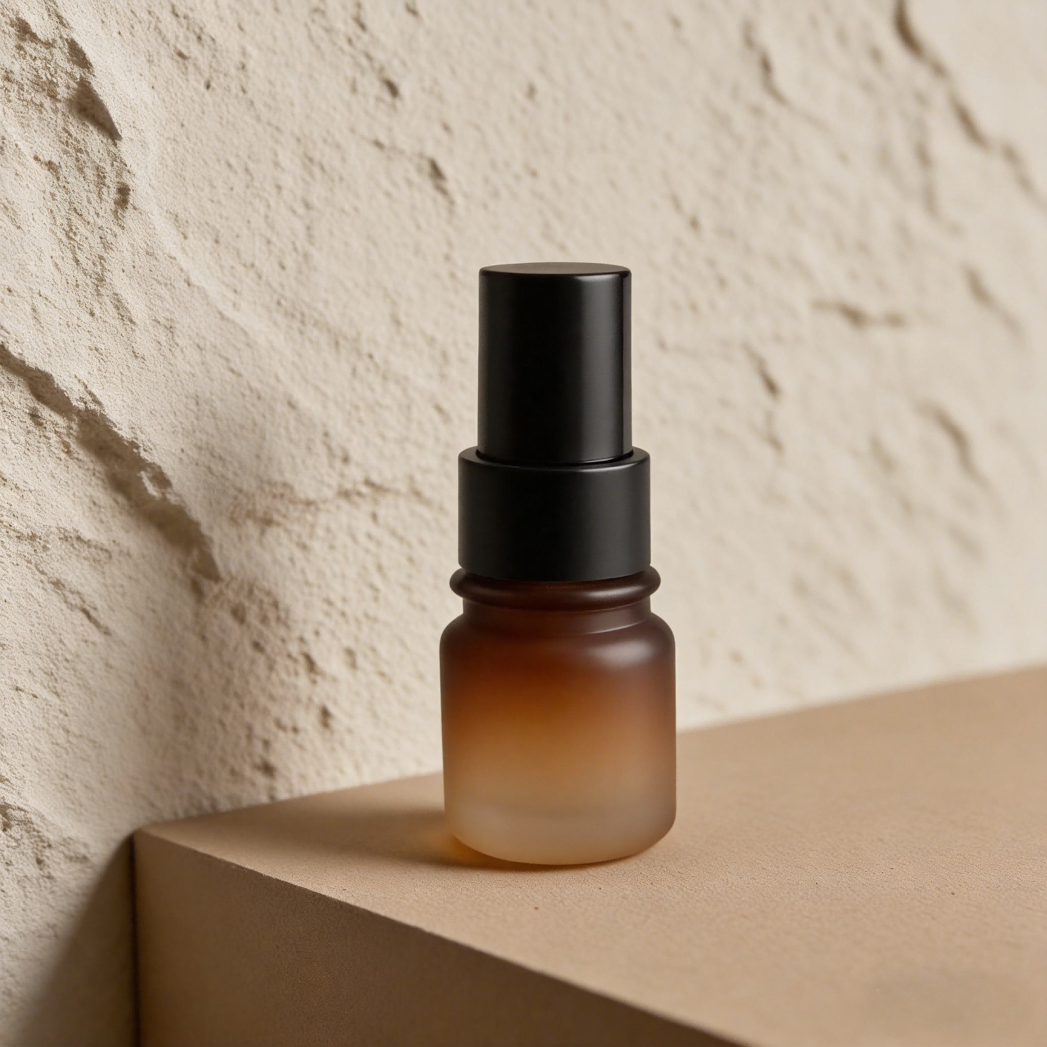 10‑30 ML Mini Short Round Shoulder Glass Pump Bottle for Serum & Foundation