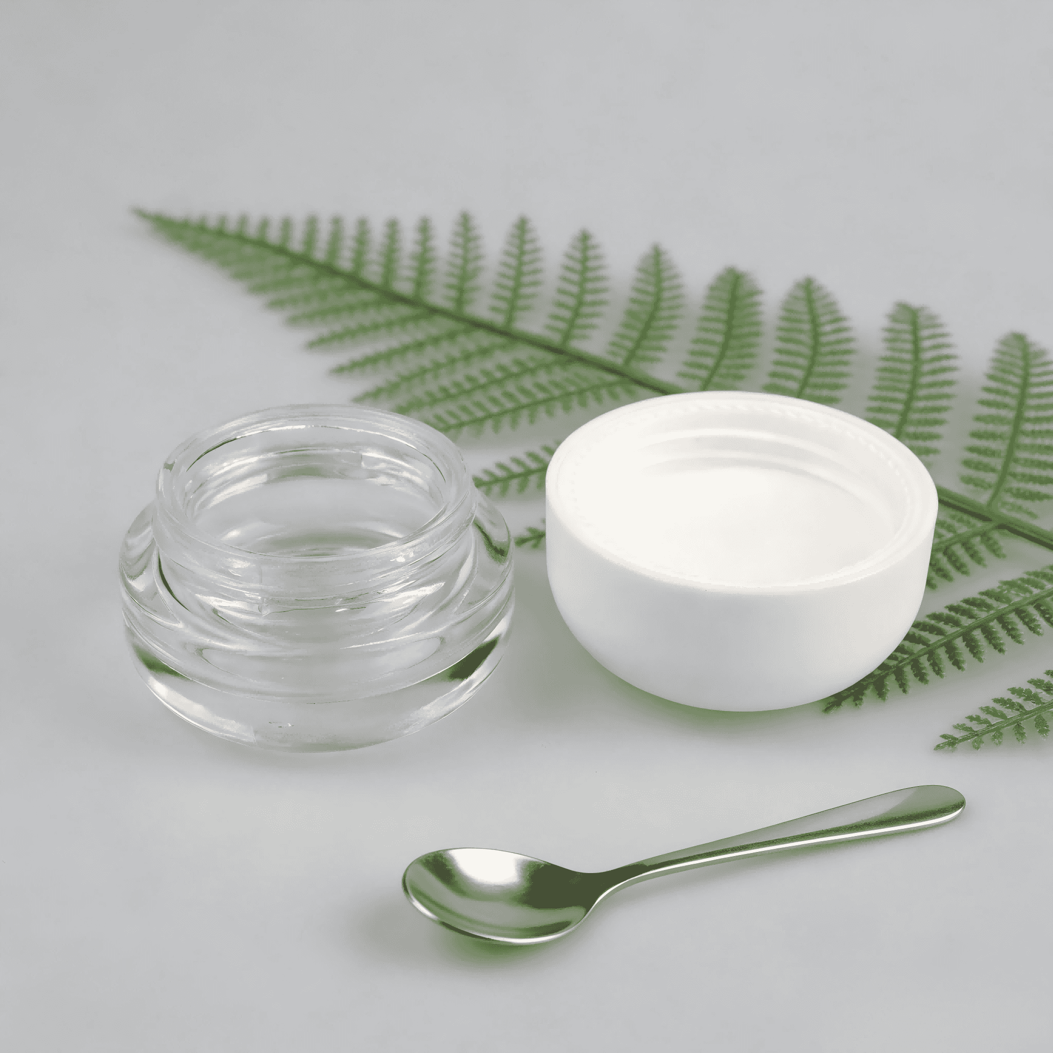 30‑120ml Clear Glass Skincare Set With Matte White Dome Cap