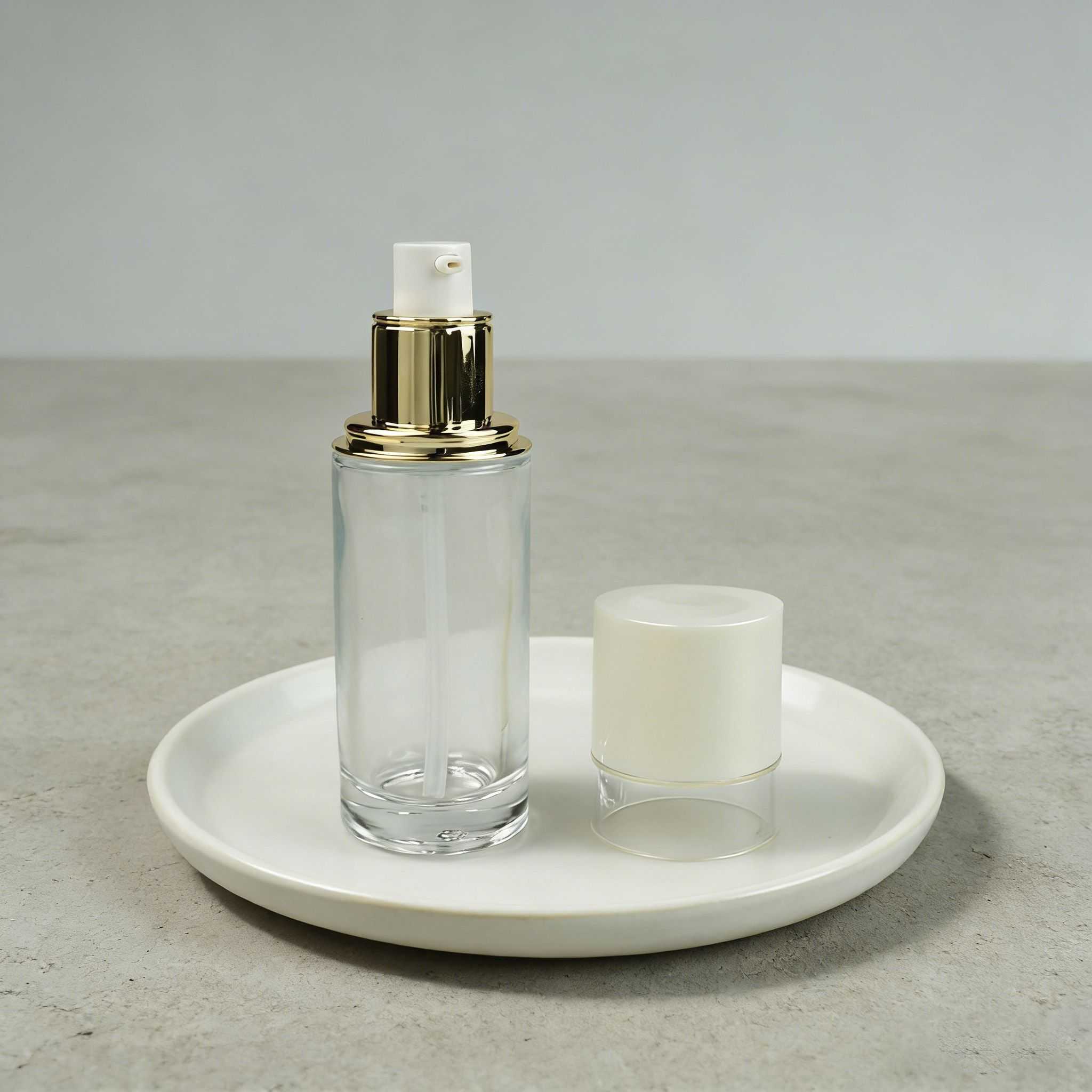 30‑120ML Cream‑White Gold Trim Clear Glass Skincare Set
