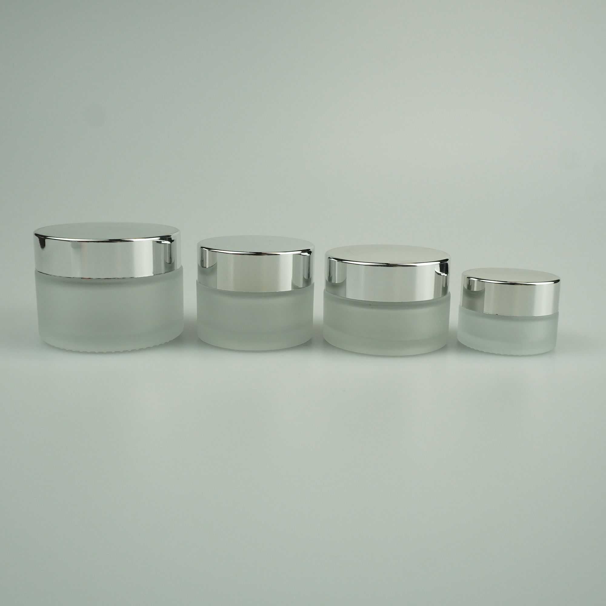15‑100ML Round Frosted Glass Cream Jar With Silver Cap
